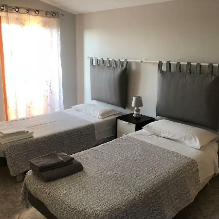 Your Home Фьюмичино Экстерьер фото